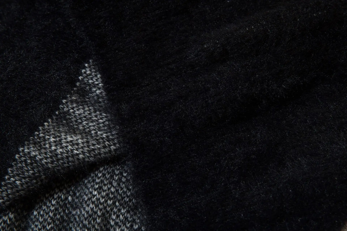 VDR_JACQUARD_02 ☰ SWEATERS
