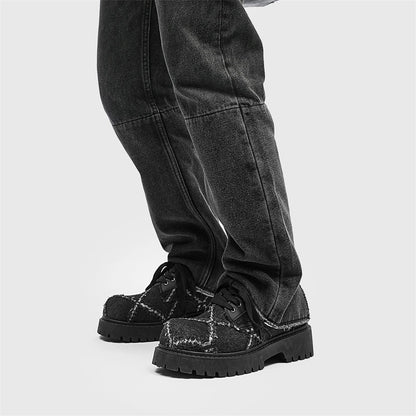 VOIDWEAR SIGNAL_CANVAS_09 ☰ men’s breathable split leather casual shoes in black, slip-on lace hybrid with rubber sole, minimalist ritual-inspired design.