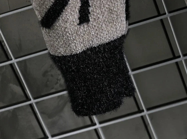 THREAD_09 ☰ Knitted Sweaters-VOIDWEAR™