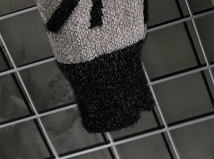 THREAD_09 ☰ Knitted Sweaters-VOIDWEAR™