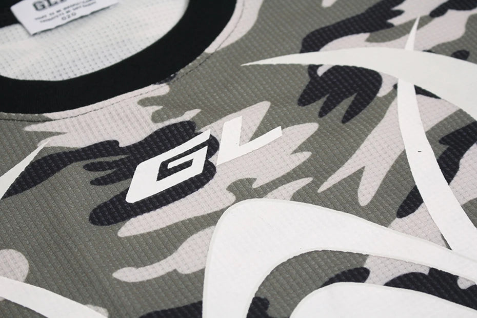 VDR_VANISH_07 // CAMO TSHIRTS-VOIDWEAR™