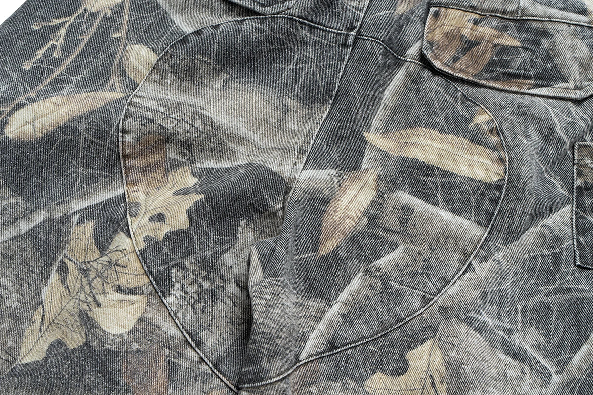 [Product/Model Name] + [Angle/View] + [Visible Aesthetic \& Material Details] + [Fit/Silhouette]