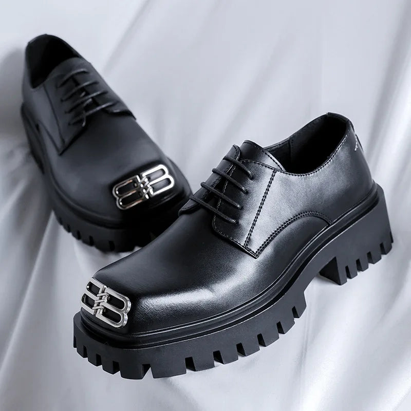 [Product/Model Name] + [Angle/View] + [Visible Aesthetic \& Material Details] + [Fit/Silhouette]