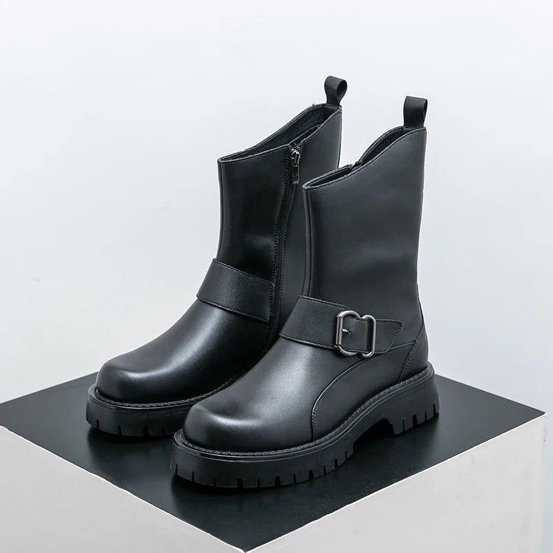 [Product/Model Name] + [Angle/View] + [Visible Aesthetic \& Material Details] + [Fit/Silhouette]