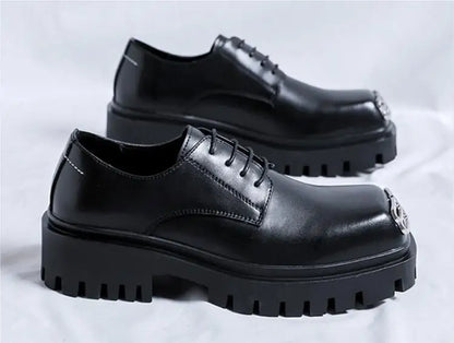 [Product/Model Name] + [Angle/View] + [Visible Aesthetic \& Material Details] + [Fit/Silhouette]