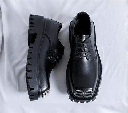 [Product/Model Name] + [Angle/View] + [Visible Aesthetic \& Material Details] + [Fit/Silhouette]