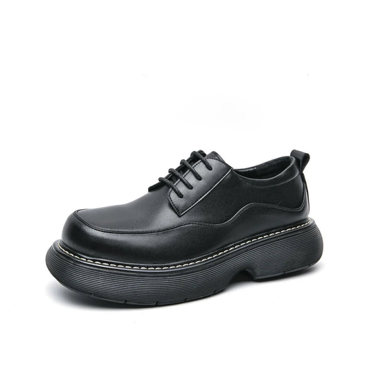 VOIDWEAR men’s leather ritual-inspired streetwear shoes – versatile minimalist techwear for U.S. and EU style. Black leather shoe with thick sole on a white background